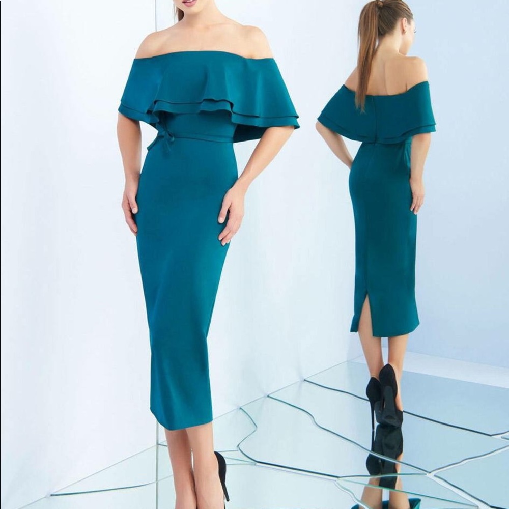 IEENA BY MAC DUGGAL GOWN